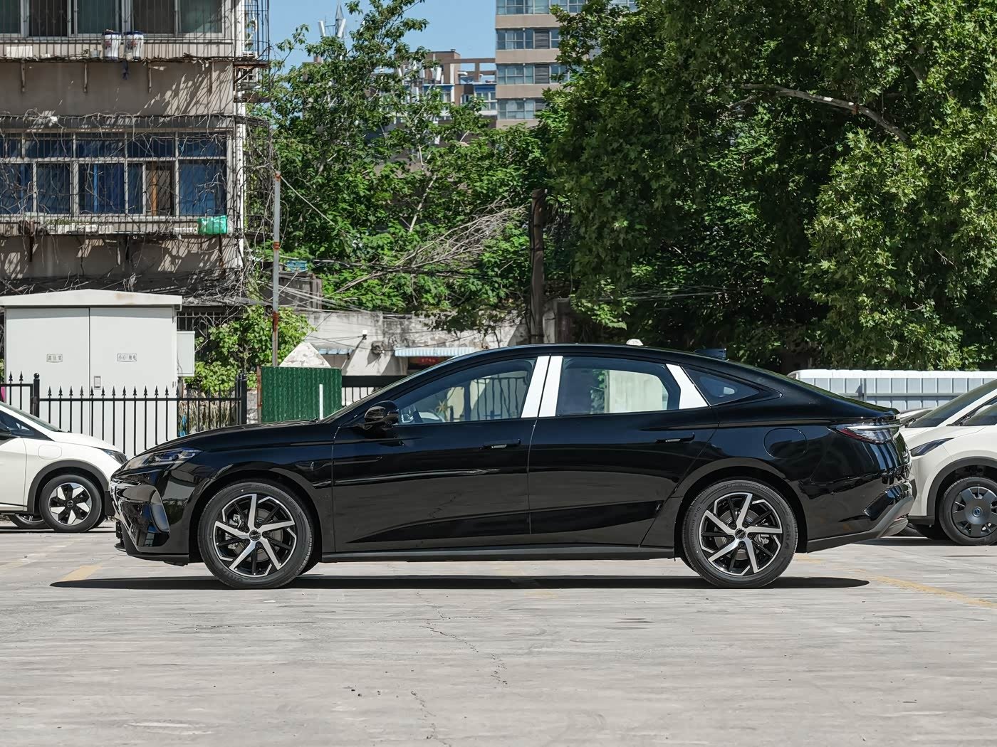 BYD- Seal 07 DM-i 2025 Elegant Edition