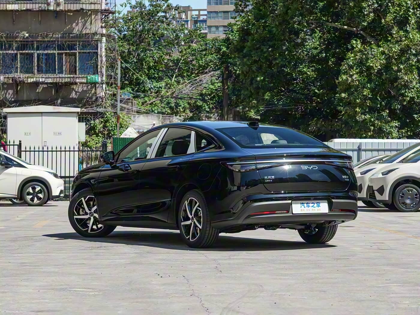 BYD- Seal 07 DM-i 2025 Elegant Edition