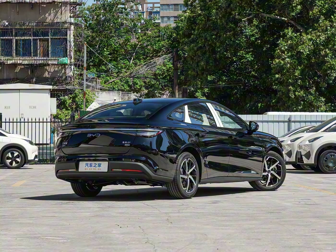 BYD- Seal 07 DM-i 2025 Elegant Edition